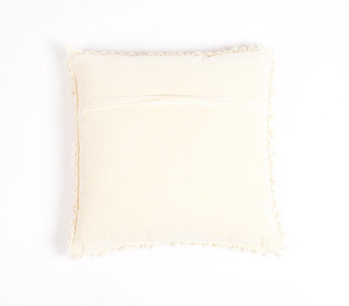 18" Off White Cotton Blend Throw Pillow Cover With Tassels