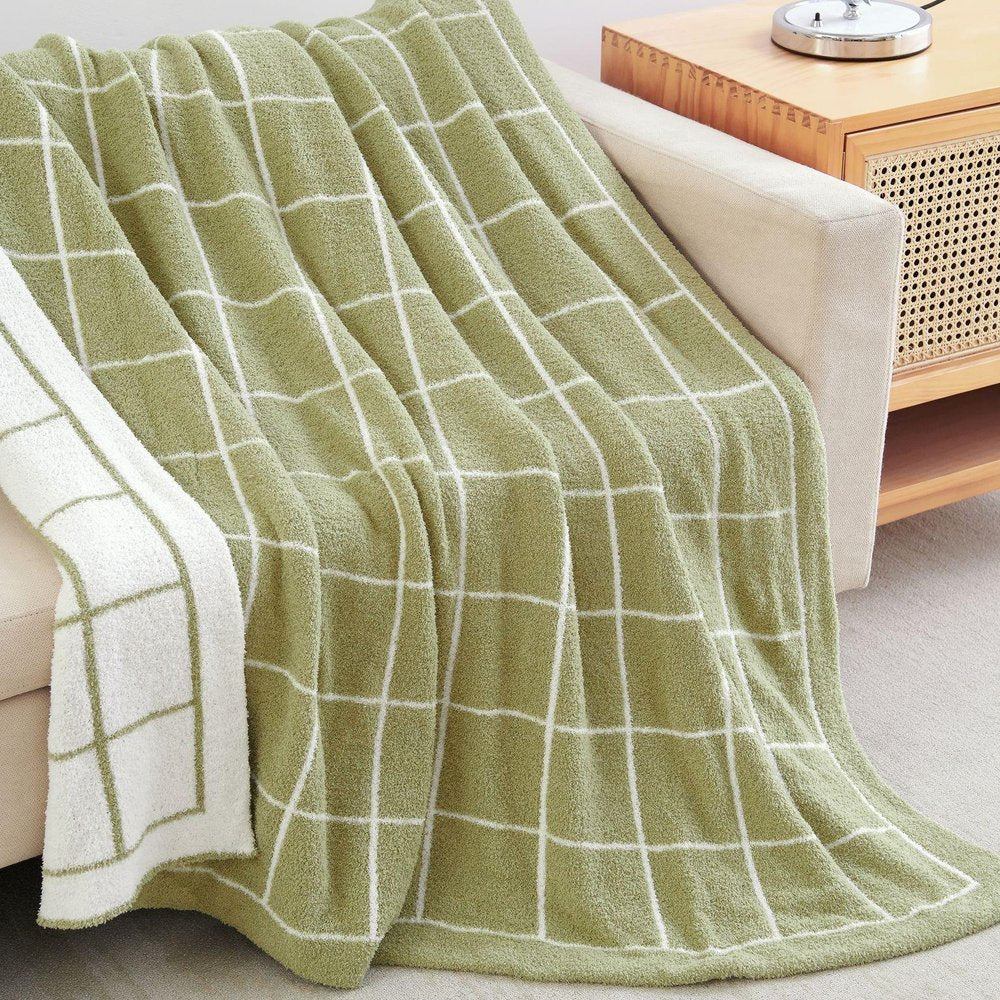50" X 60" Green and White Fleece Knitted Geometric Plush Throw Blanket HomeRoots