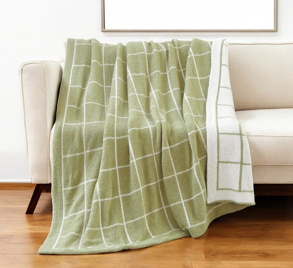 50" X 60" Green and White Fleece Knitted Geometric Plush Throw Blanket HomeRoots