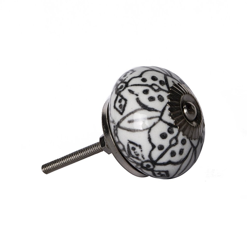 Set of Eight Black And White Ceramic And Metal Drawer Pull Knobs HomeRoots