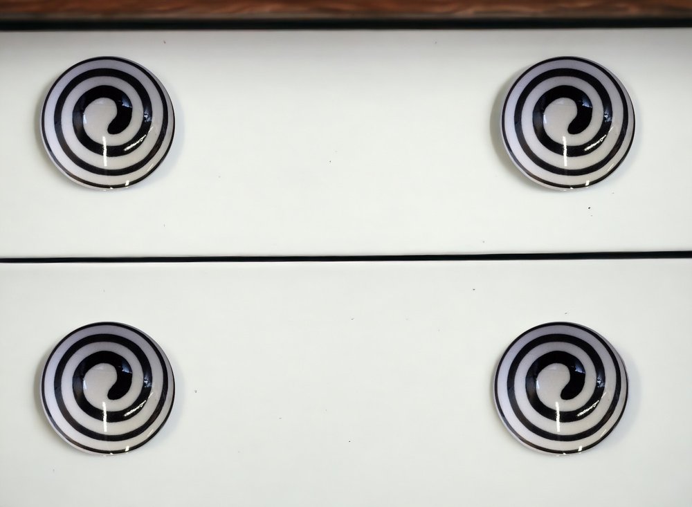 Set of Eight Black And White Ceramic And Metal Drawer Pull Knobs HomeRoots