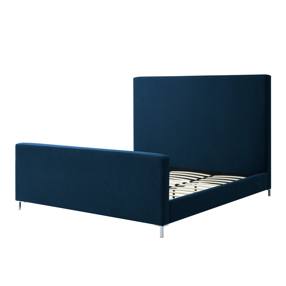 Gray Solid Wood Queen Upholstered Velvet Bed — view 20