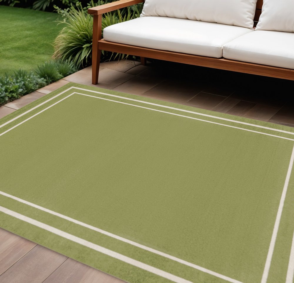 8' X 10' Green And Ivory Indoor Outdoor Area Rug — view 3