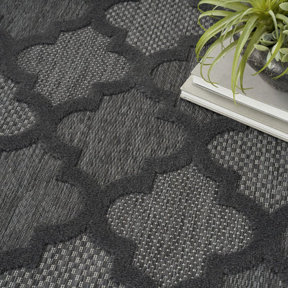5' Charcoal And Black Round Trellis Indoor Outdoor Area Rug
