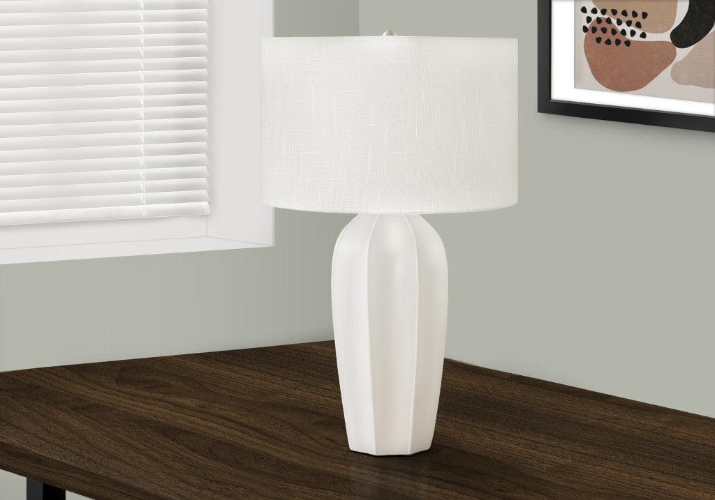 27" Cream Ceramic Geometric Table Lamp With Cream Drum Shade - FurniFindUSA