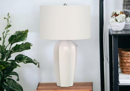 27" Cream Ceramic Geometric Table Lamp With Cream Drum Shade - FurniFindUSA