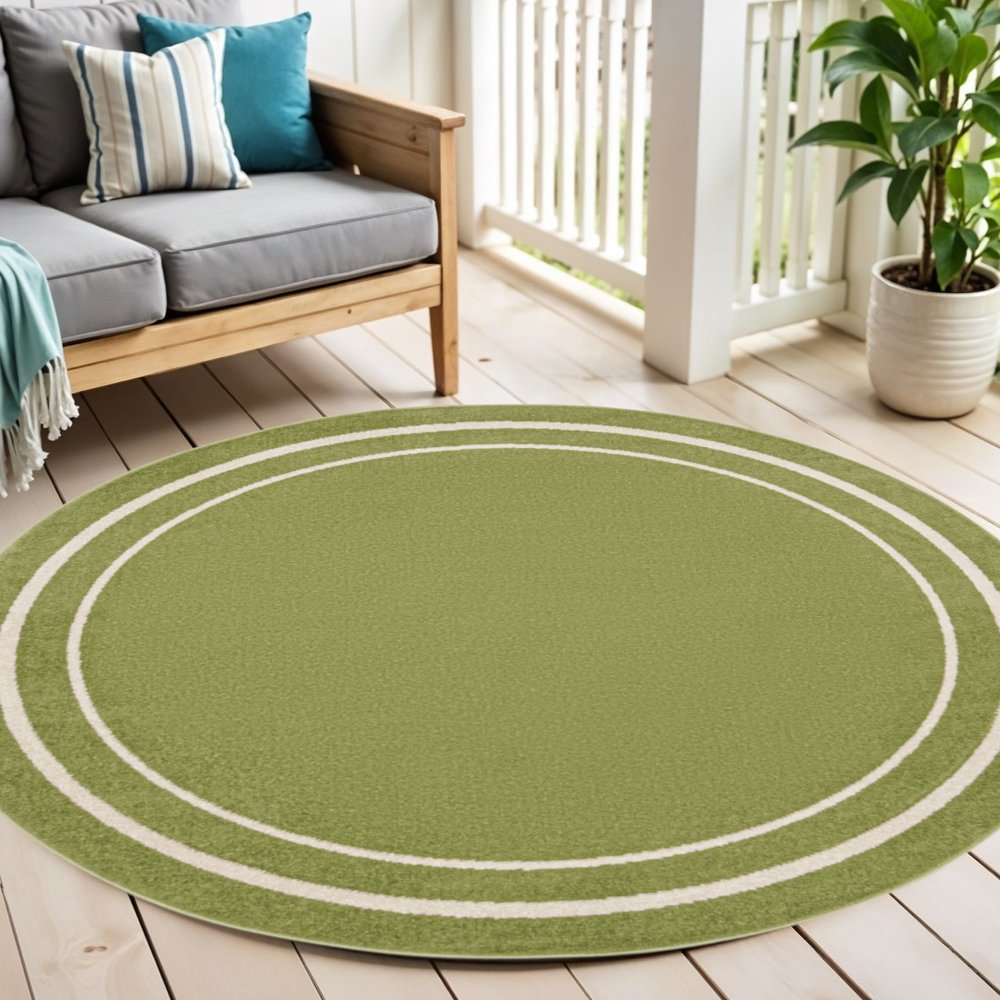 4' Green And Ivory Round Indoor Outdoor Area Rug — view 4