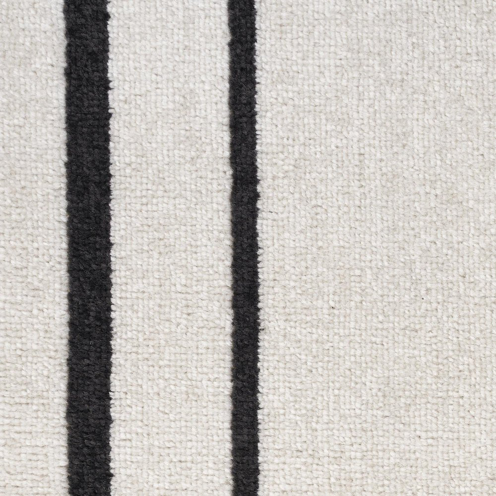 6' Ivory And Black Round Indoor Outdoor Area Rug — view 12