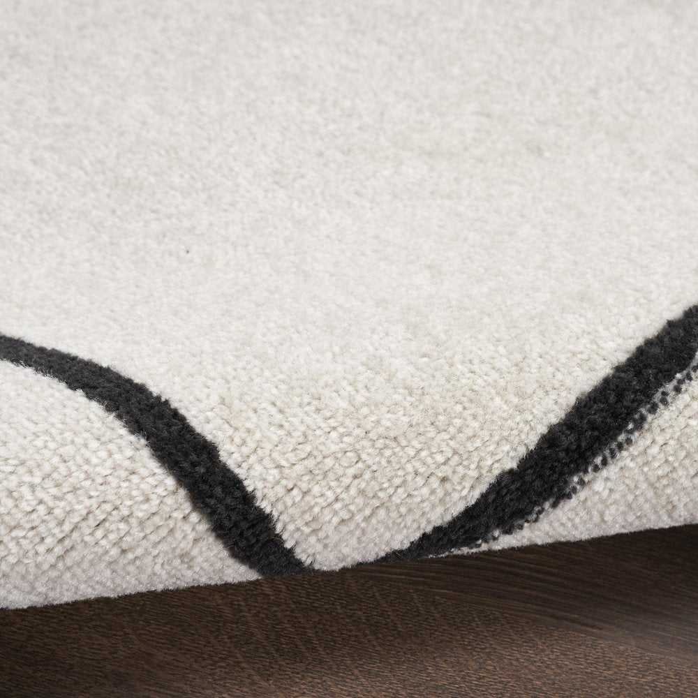 6' Ivory And Black Round Indoor Outdoor Area Rug HomeRoots