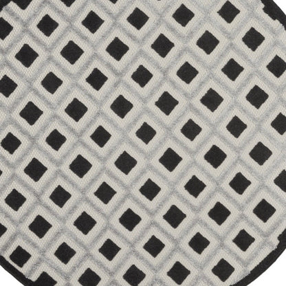4' Black And White Round Geometric Indoor Outdoor Area Rug HomeRoots