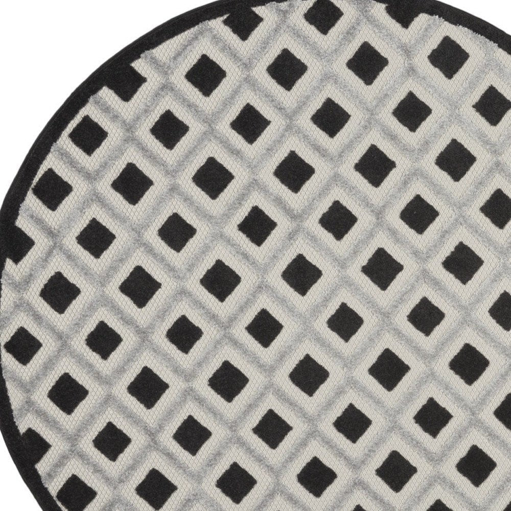 5' Black And White Round Geometric Indoor Outdoor Area Rug — view 2