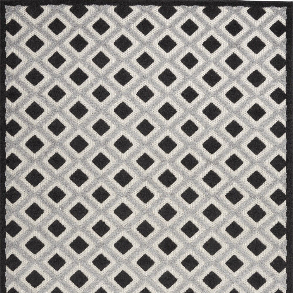 6' X 9' Black And White Geometric Indoor Outdoor Area Rug HomeRoots