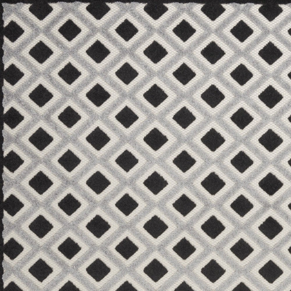 6' X 9' Black And White Geometric Indoor Outdoor Area Rug HomeRoots