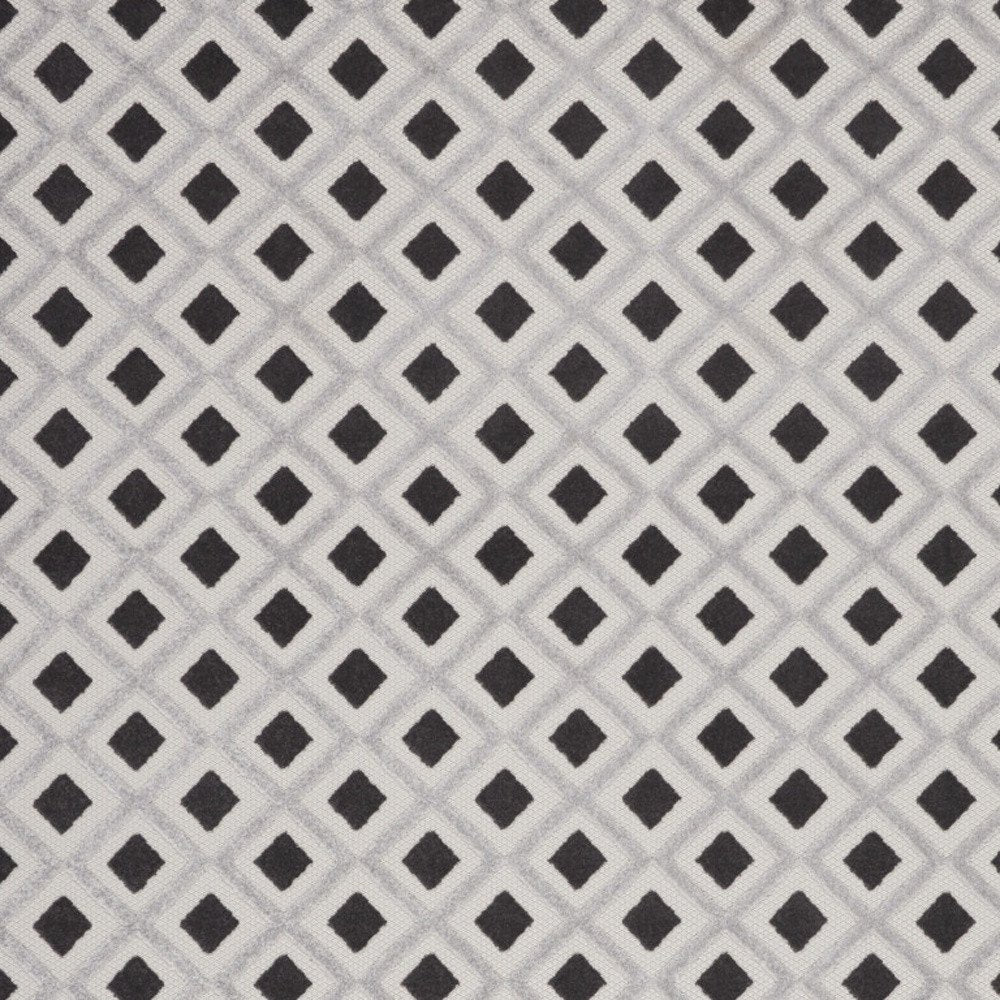 7' X 10' Black And White Geometric Indoor Outdoor Area Rug HomeRoots