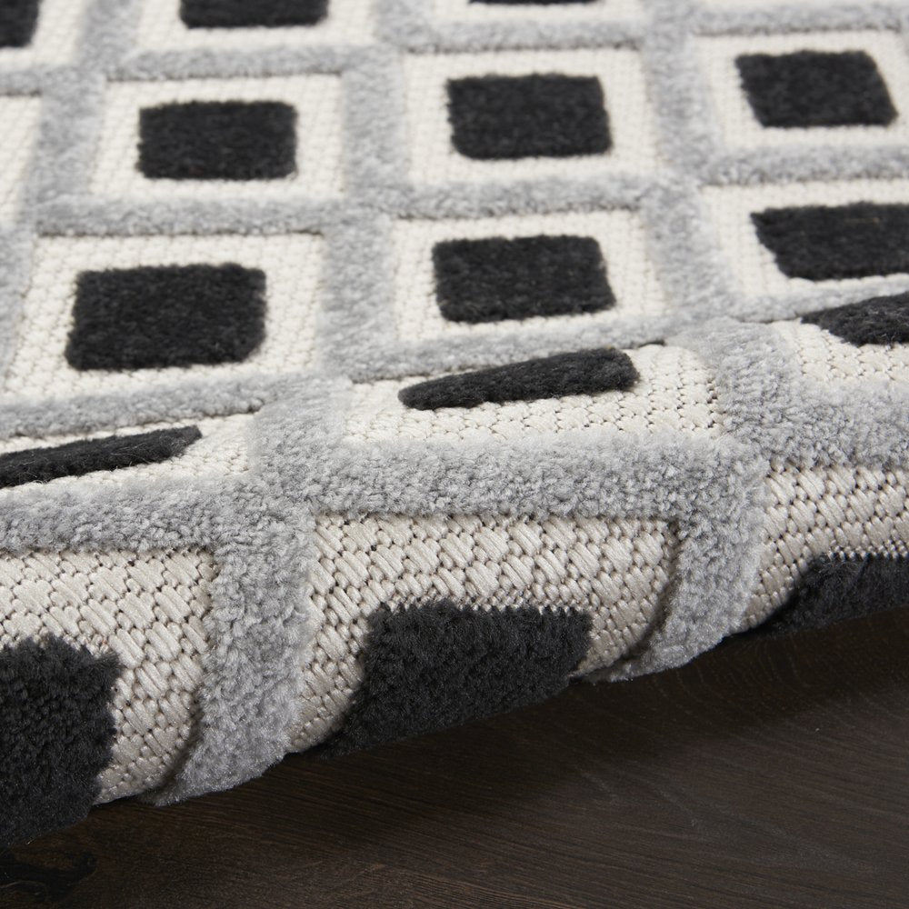 8' X 11' Black And White Geometric Indoor Outdoor Area Rug HomeRoots