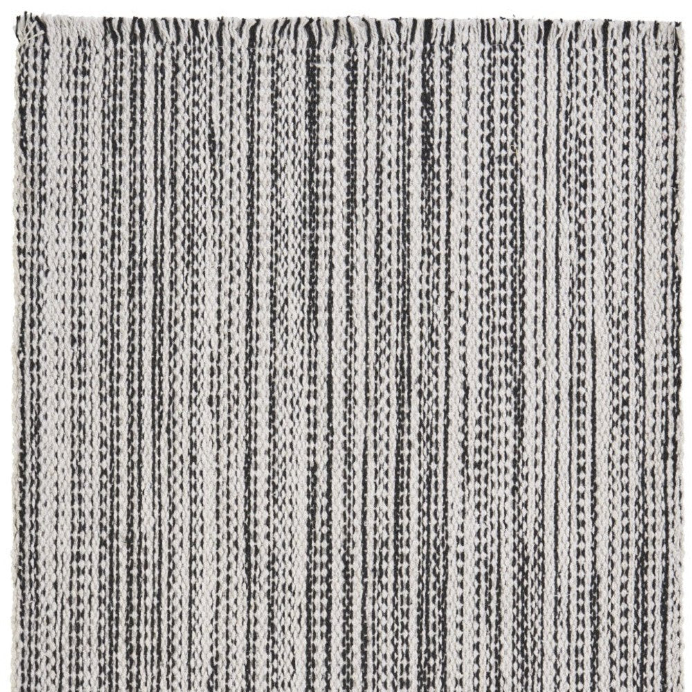 19" Set of Four Black And White Striped Cotton Placemats HomeRoots
