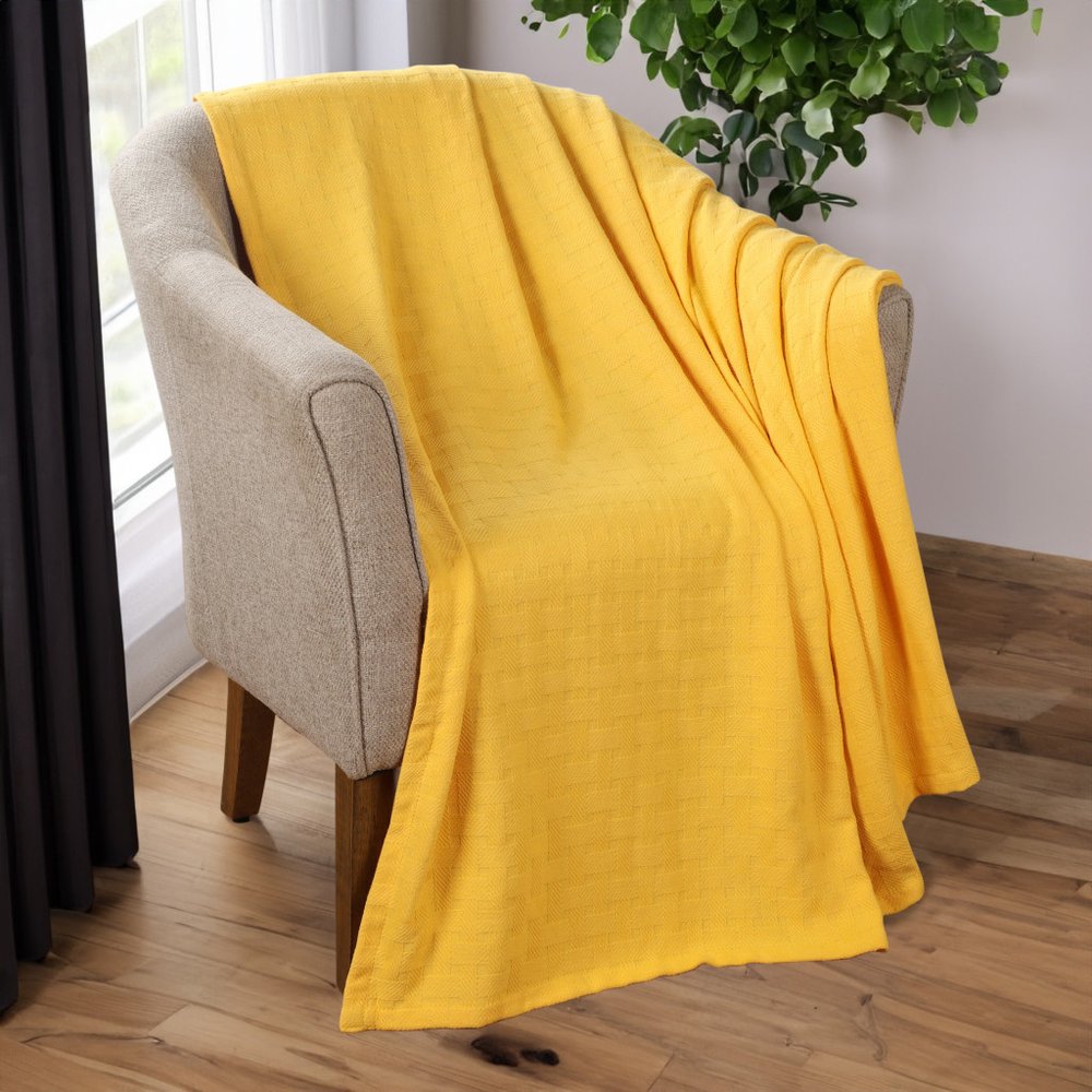 King Gold Cotton Basketweave Geometric Blanket HomeRoots