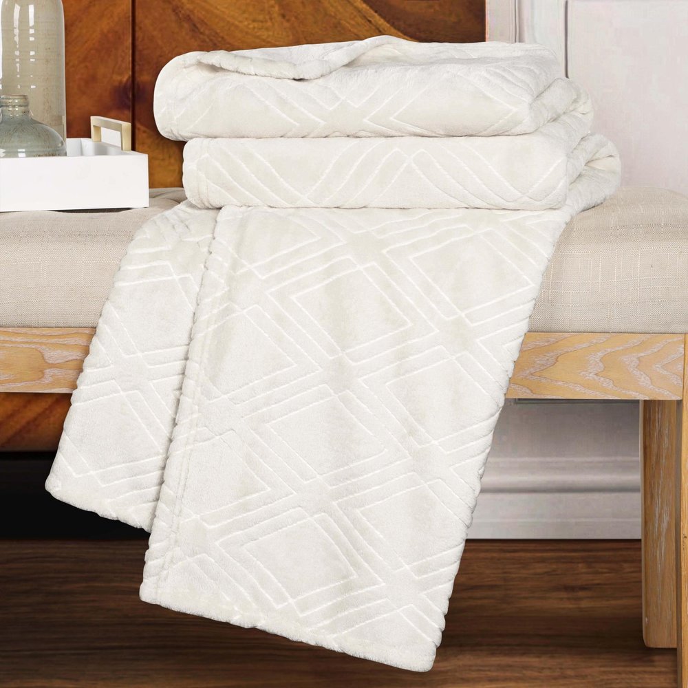 King Ivory Flannel Geometric Plush Blanket — view 4