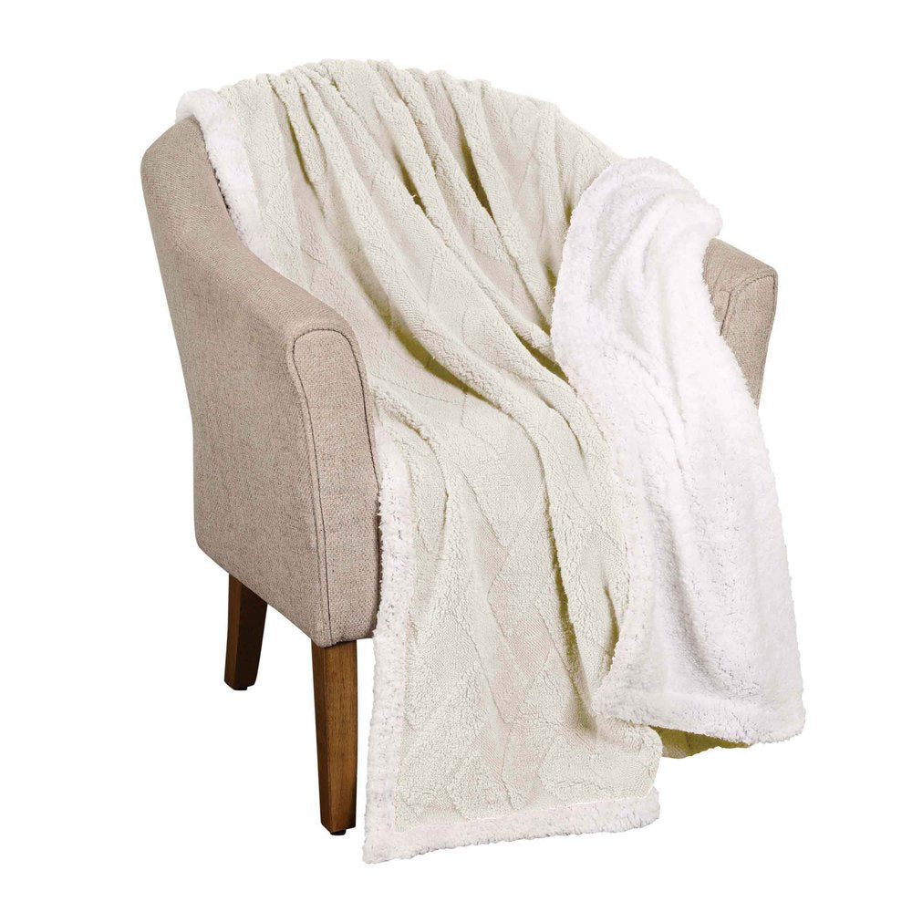 King Ivory Fleece Geometric Plush Blanket — view 4