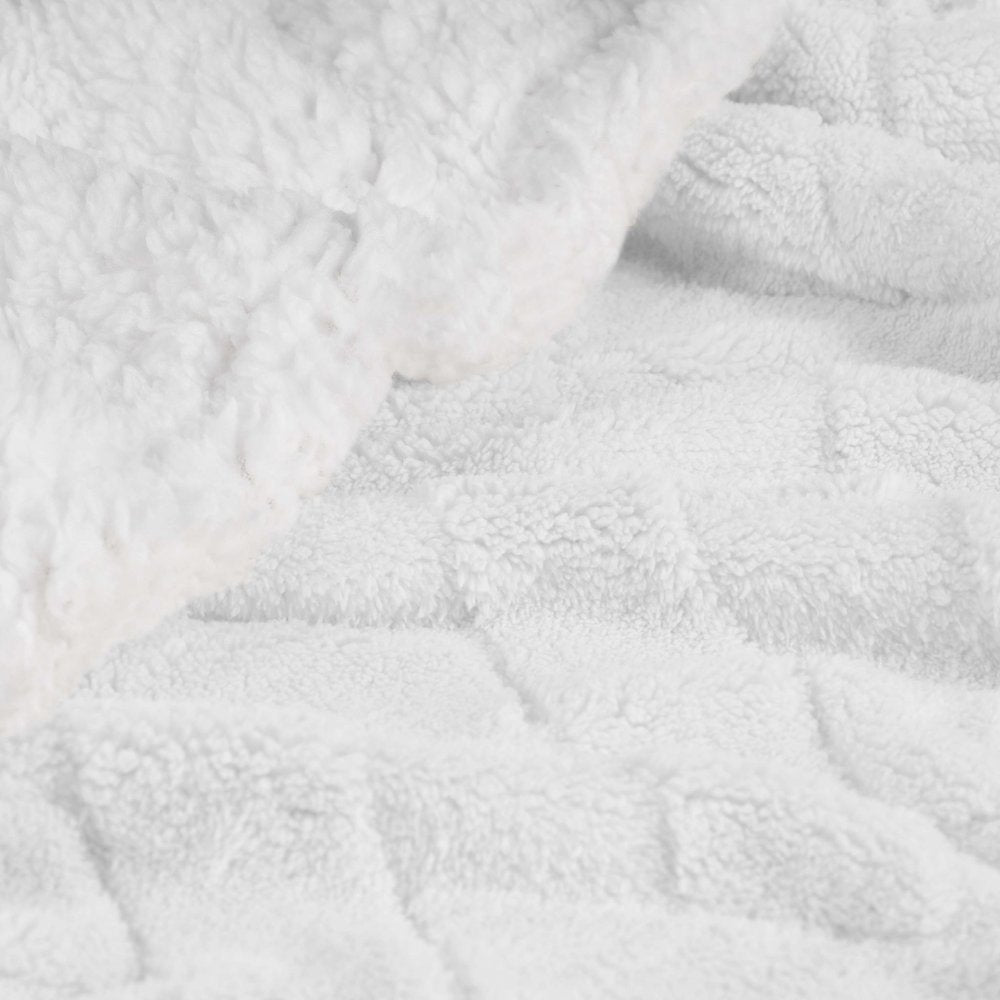 King White Fleece Knitted Plush Blanket — view 5