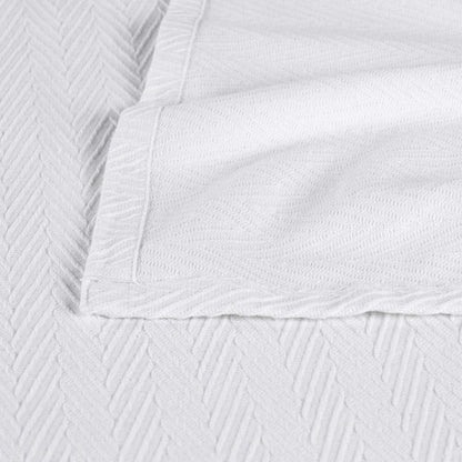 Queen White Cotton Woven Chevron Blanket HomeRoots