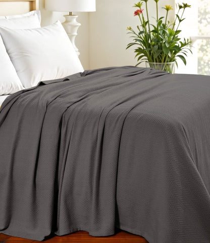 King Charcoal Cotton Woven Chevron Blanket HomeRoots