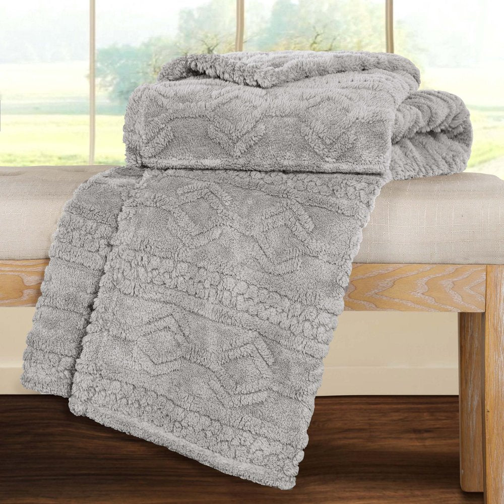 Queen Platinum Fleece Knitted Plush Blanket