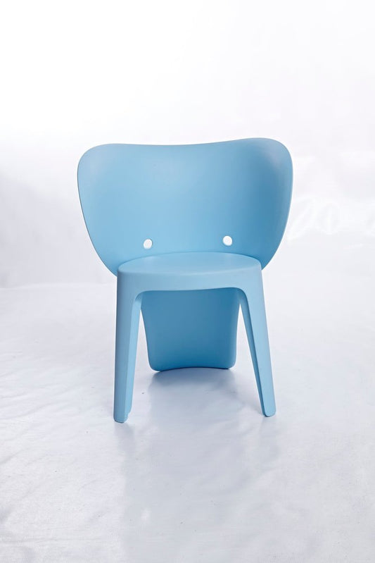 Set Of Four Blue Heavy Duty Plastic Juvenile Chairs HomeRoots