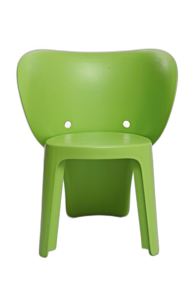 Set Of Four Green Heavy Duty Plastic Juvenile Chairs HomeRoots