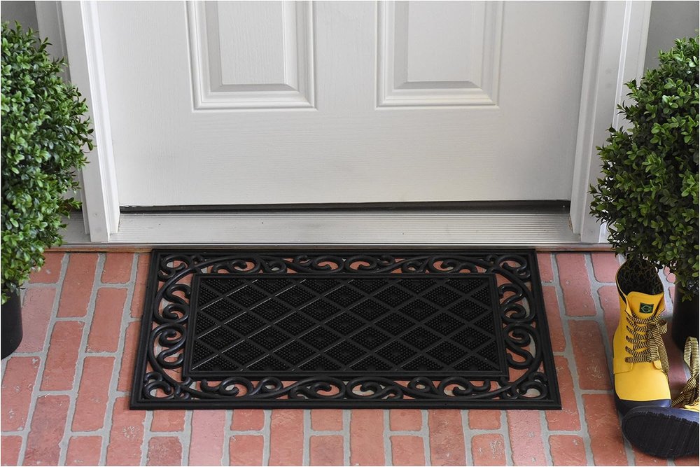 18" X 30" Black Rubber Geometric Outdoor Door Mat — view 3