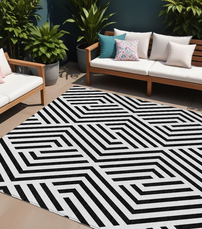 8' X 10' Black and White Geometric Washable Non Skid Indoor Outdoor Area Rug