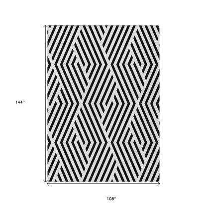 9' X 12' Black and White Geometric Washable Non Skid Indoor Outdoor Area Rug