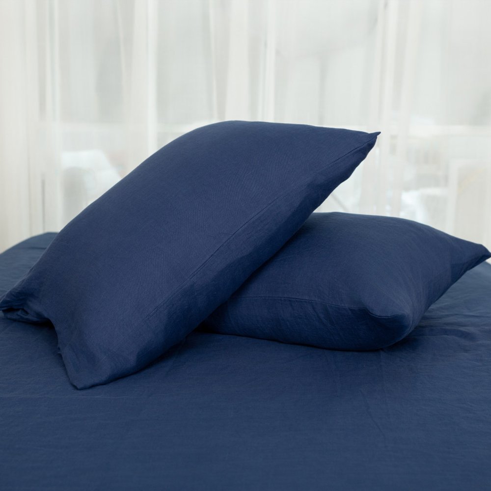 Set of Two Navy Blue Linen Standard Pillowcases HomeRoots