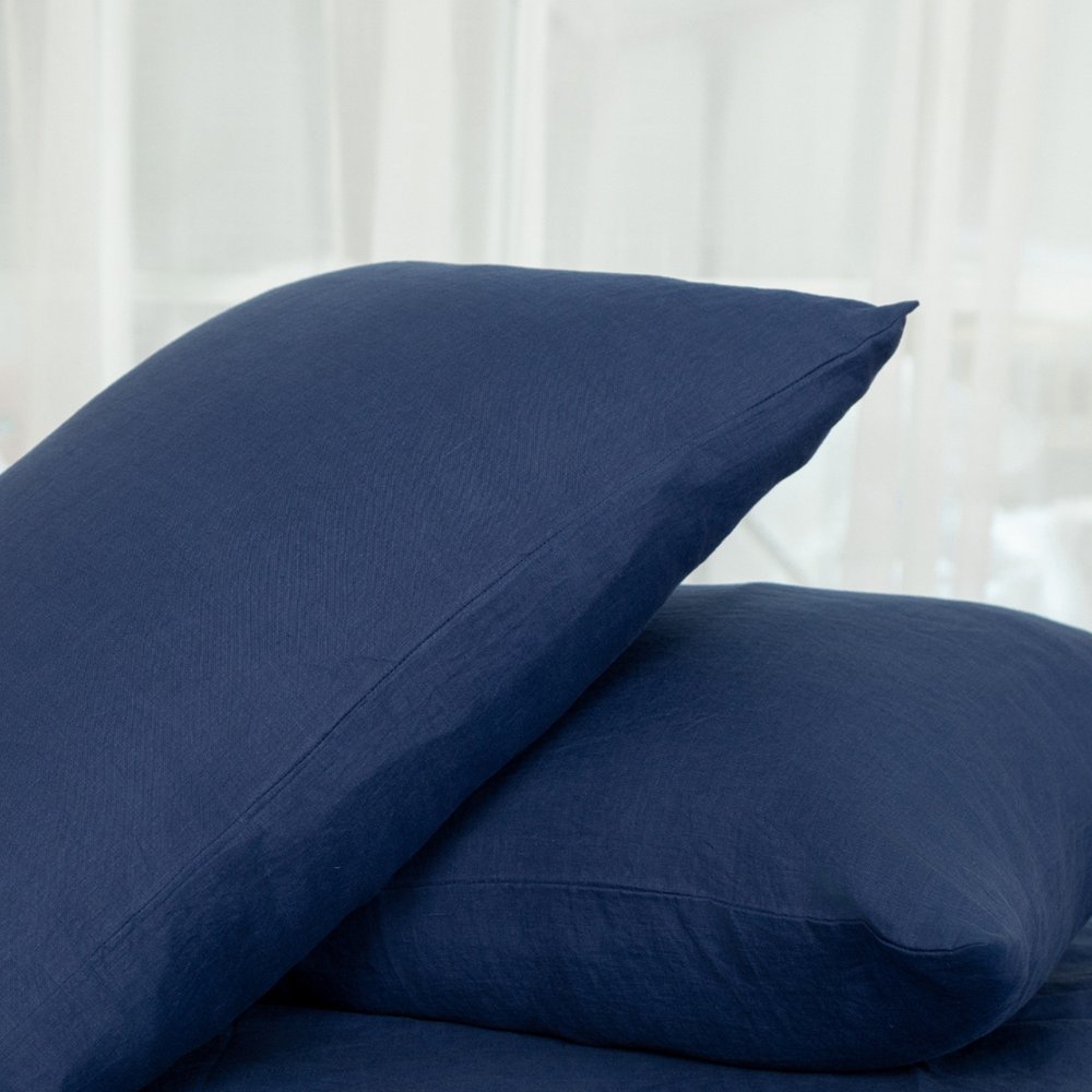 Set of Two Navy Blue Linen Standard Pillowcases HomeRoots