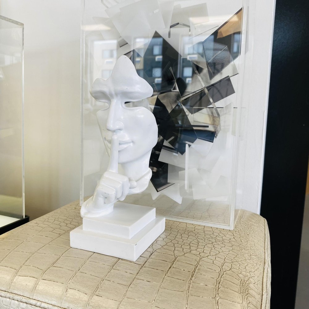 5" White Resin Tabletop Sculpture HomeRoots