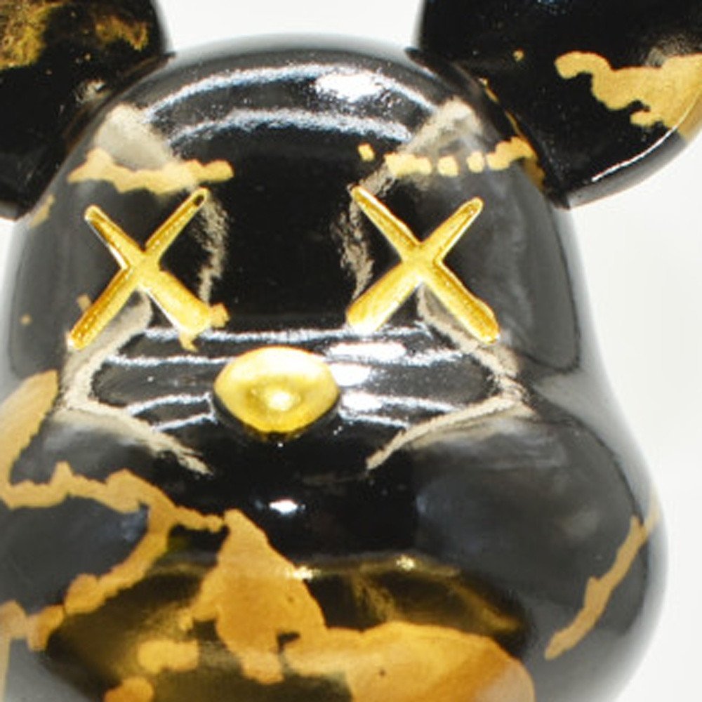 8" Black And Gold Resin Tabletop Sculpture HomeRoots