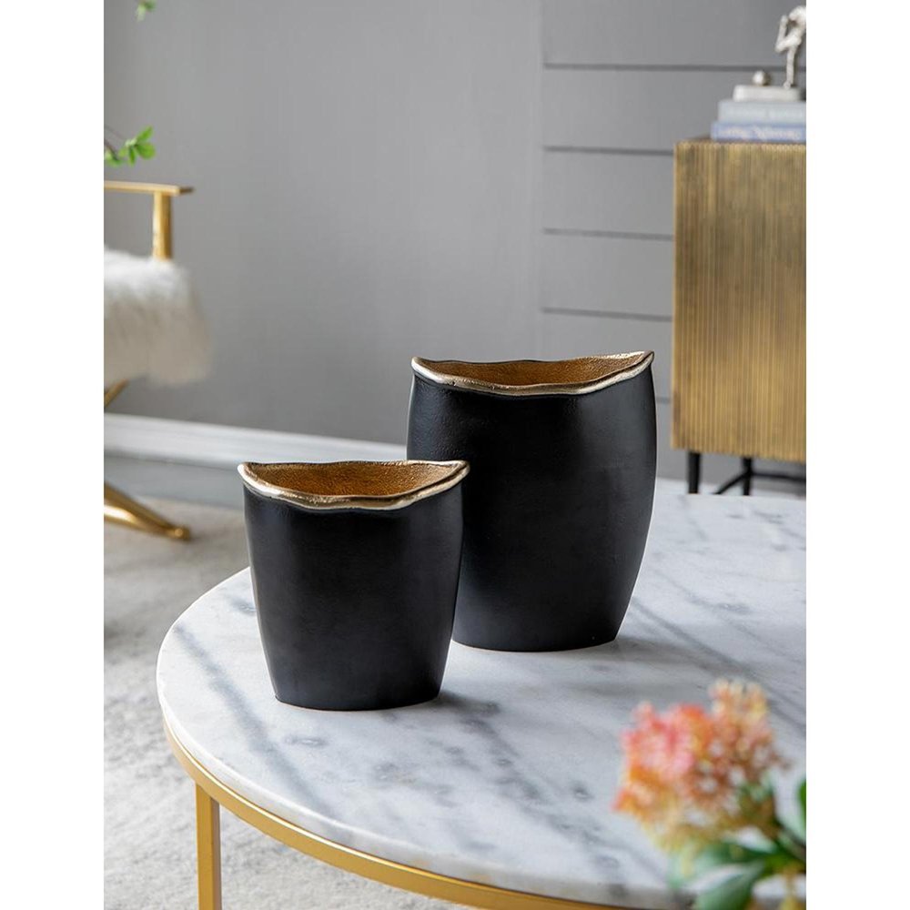 8" Black And Gold Cast Aluminum Oval Table Vase HomeRoots