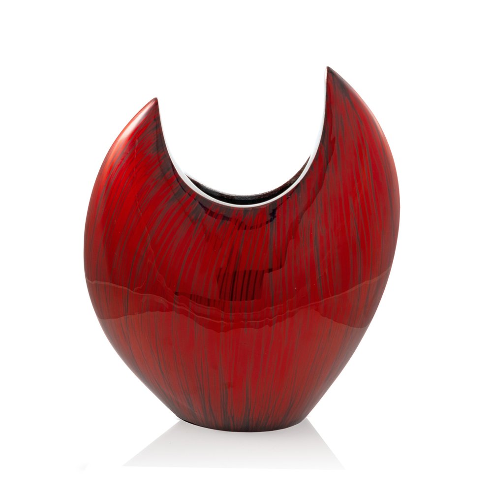 18" Red Aluminum Pointy Table Vase HomeRoots