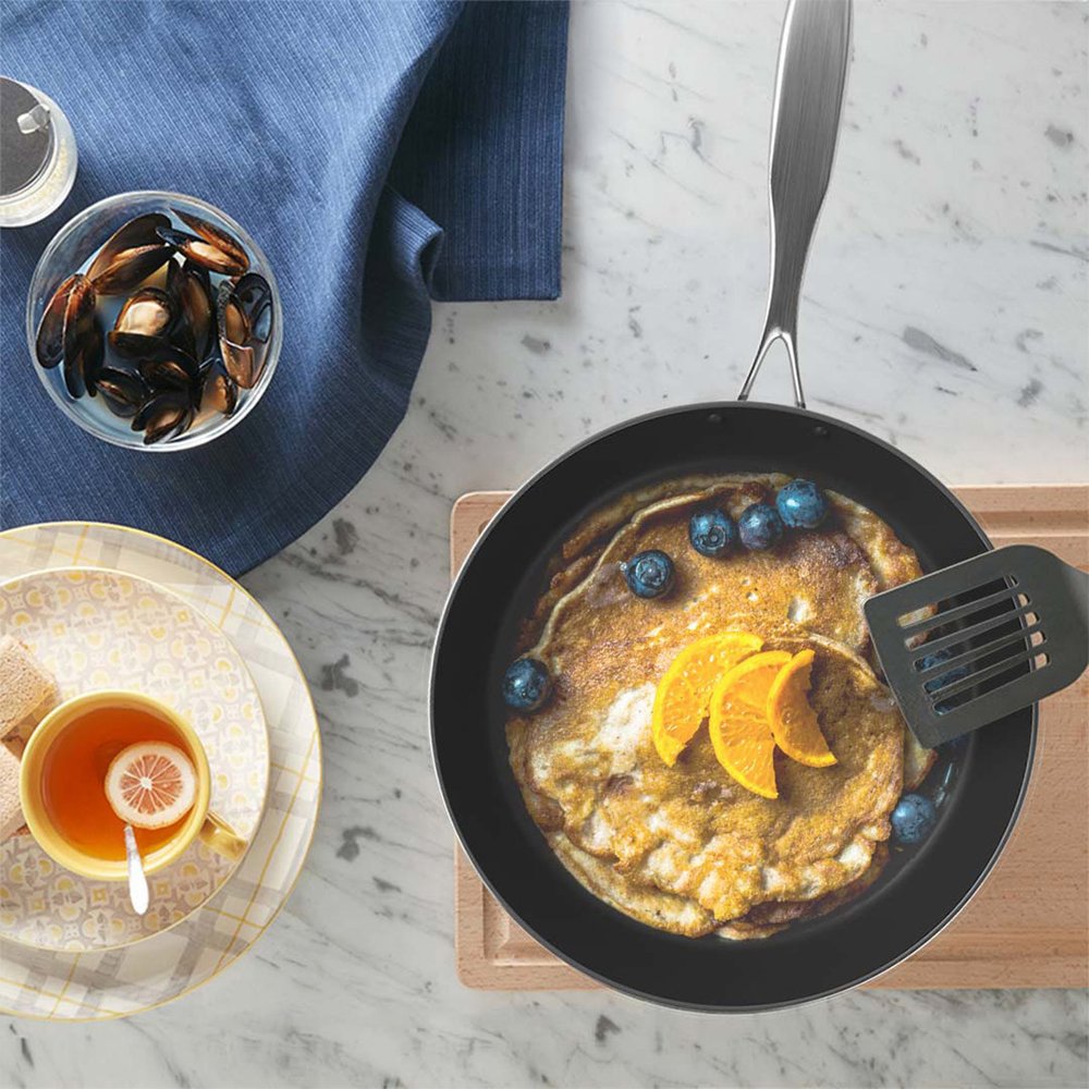 10" Black And Silver Stainless Steel Frying Pan — view 4