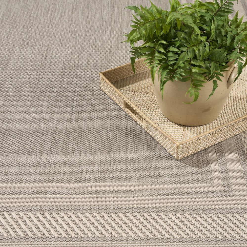 5' X 7' Gray Geometric Indoor Outdoor Area Rug HomeRoots