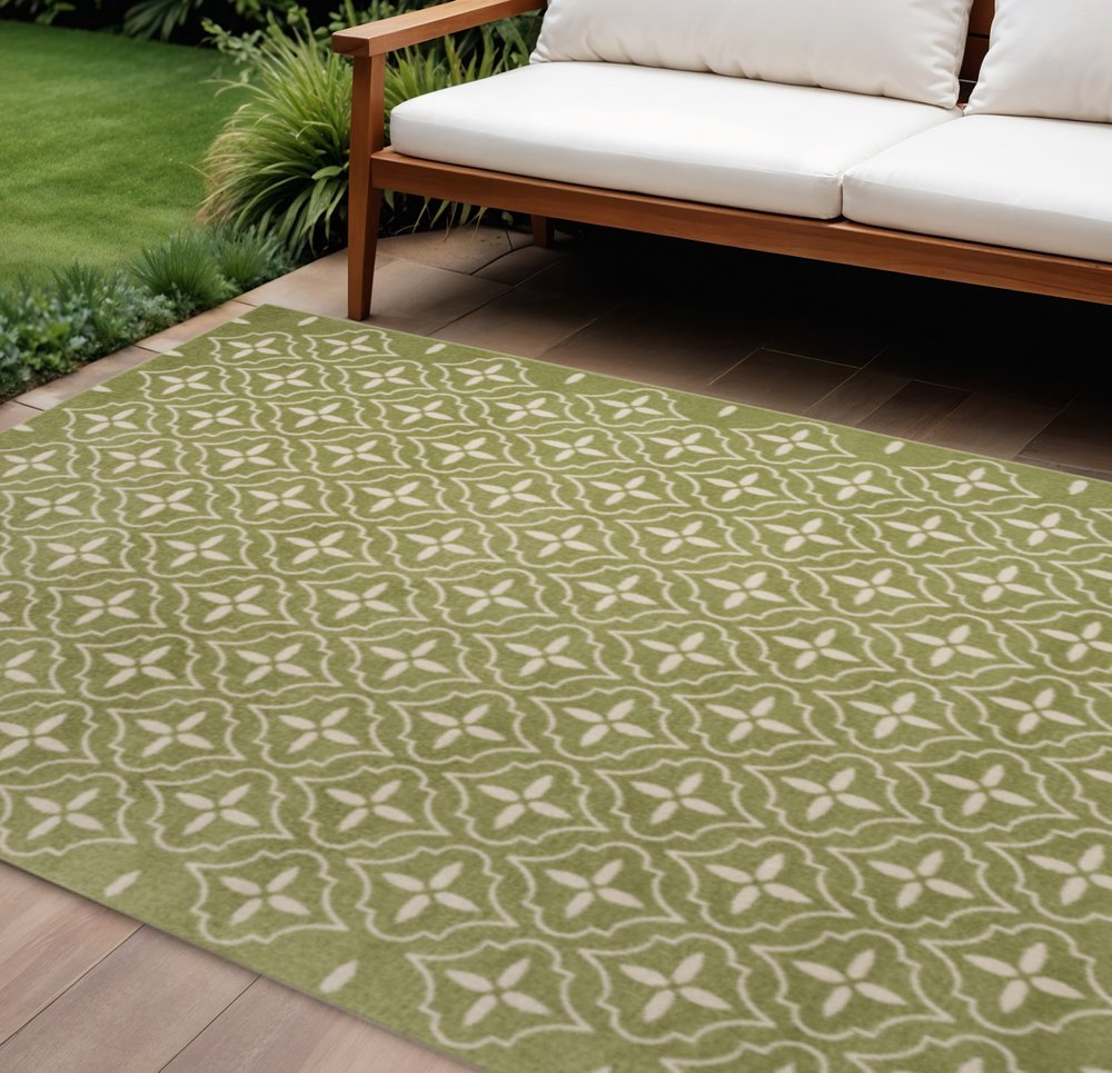6' X 9' Green And Ivory Geometric Indoor Outdoor Area Rug — view 2