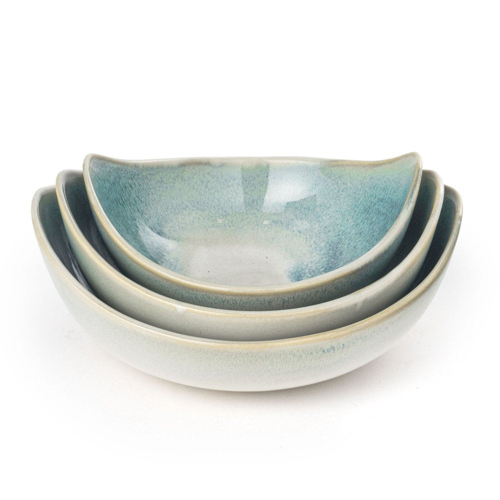 Set of Three Blue And White Ceramic Decorative Bowl HomeRoots