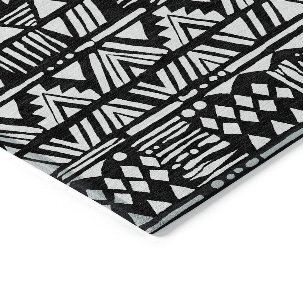 5' X 8' Black And Ivory Southwestern Washable Indoor Outdoor Area Rug HomeRoots