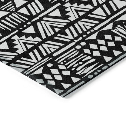 5' X 8' Black And Ivory Southwestern Washable Indoor Outdoor Area Rug HomeRoots
