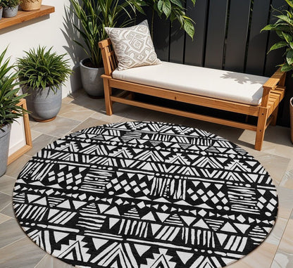 5' X 8' Black And Ivory Southwestern Washable Indoor Outdoor Area Rug HomeRoots
