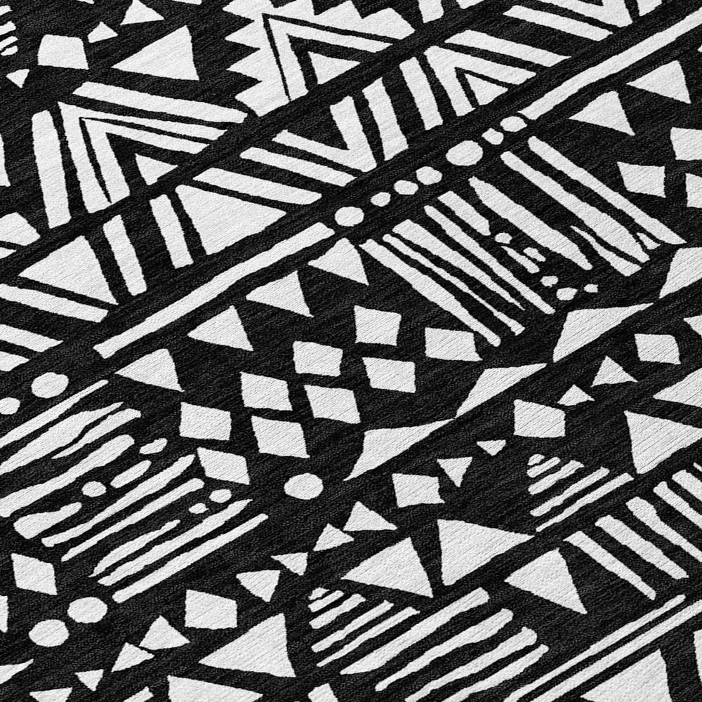 5' X 8' Black And Ivory Southwestern Washable Indoor Outdoor Area Rug — view 9