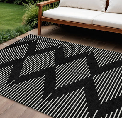 5' X 8' Black And Ivory Geometric Washable Indoor Outdoor Area Rug HomeRoots