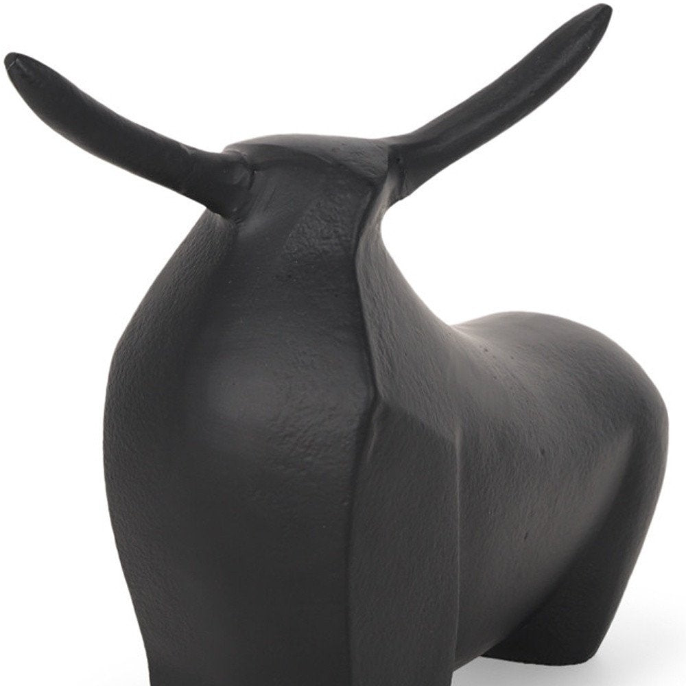 8" Black Aluminum Bull Tabletop Sculpture HomeRoots