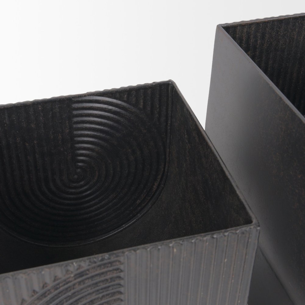 Set of Two Black Metal 20 Ounce Pot Planters — view 4
