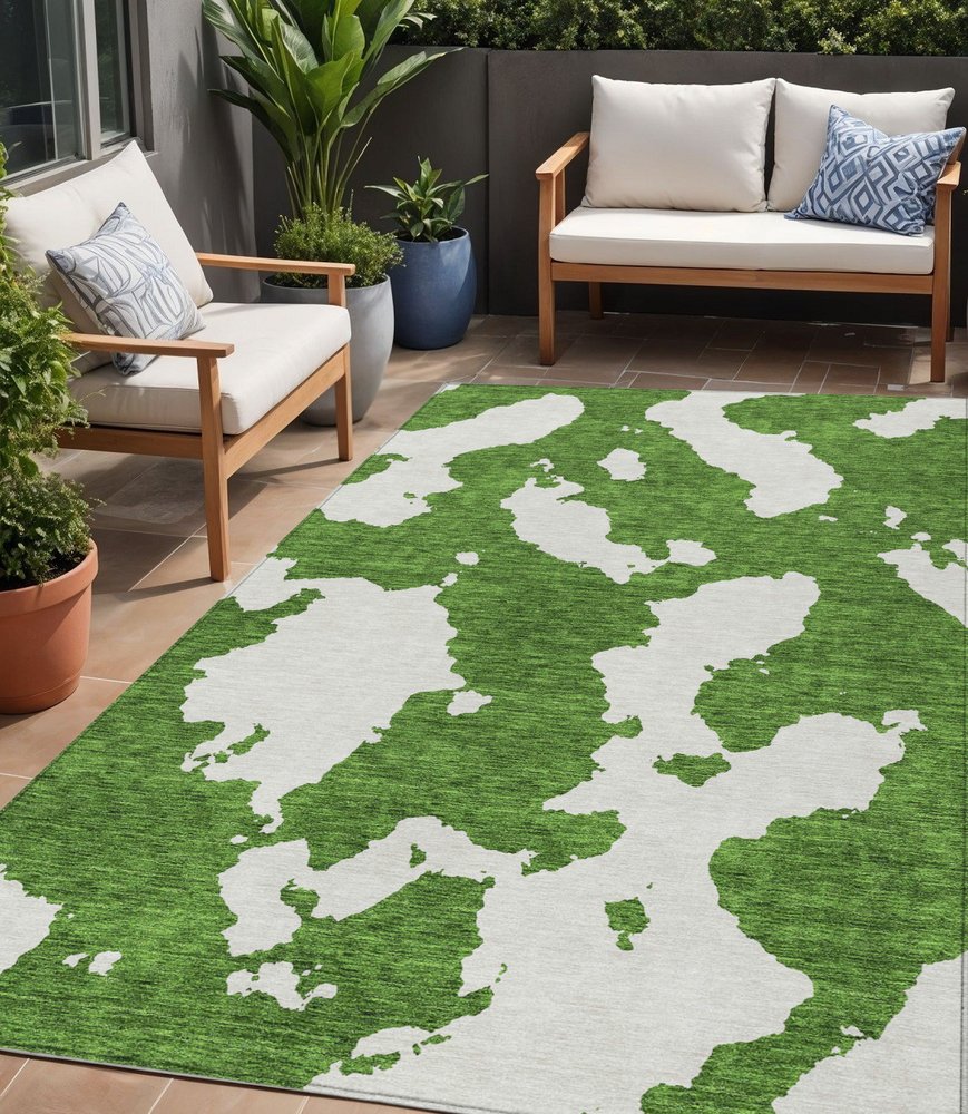3' X 5' Green And Ivory Abstract Washable Indoor Outdoor Area Rug — view 12